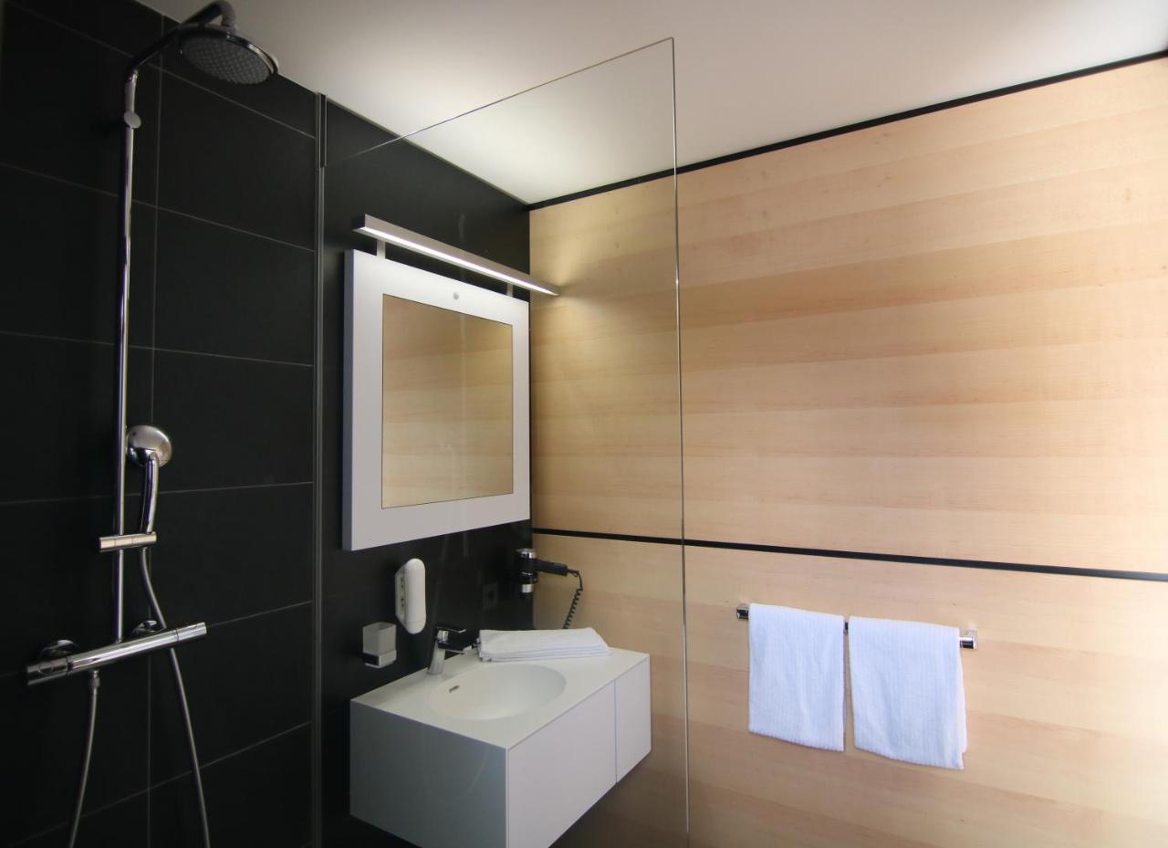 Me Hotel By Wmm Hotels Meitingen Eksteriør billede